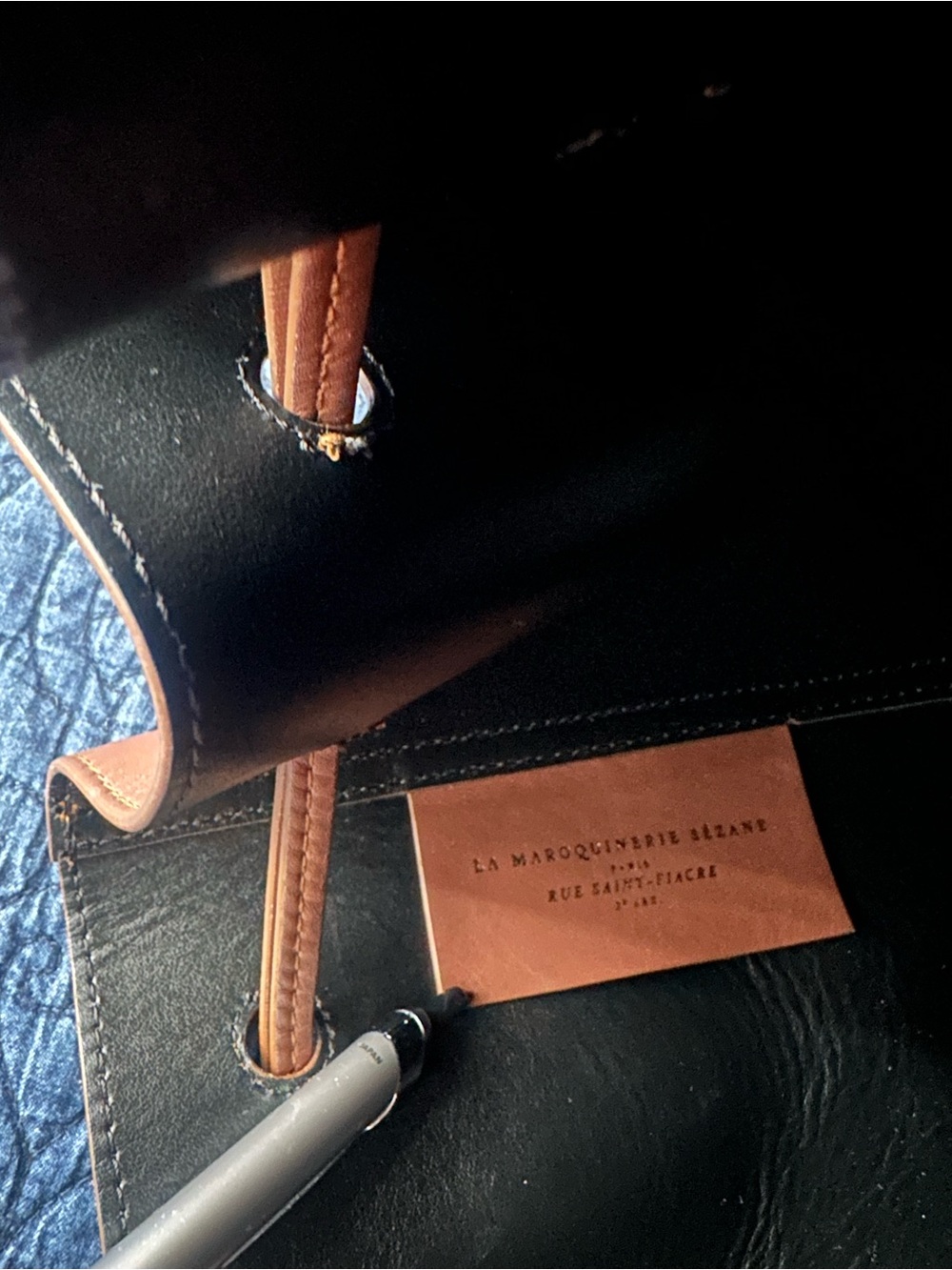 RARE! SEZANE Marcel Bucket Bag Chocolate Brown Smooth Leather - Picture 16 of 17